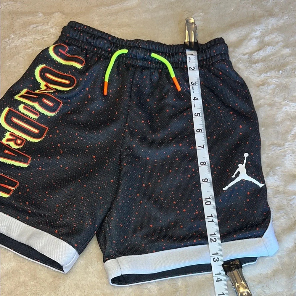 Jordan Black Shorts with Neon and White‎ Details - Picture 8 of 9